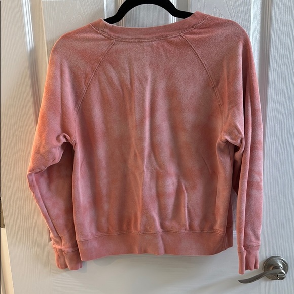 ❤️Old Navy Orange Sweatshirt Cozy and Stylish - Picture 3 of 3